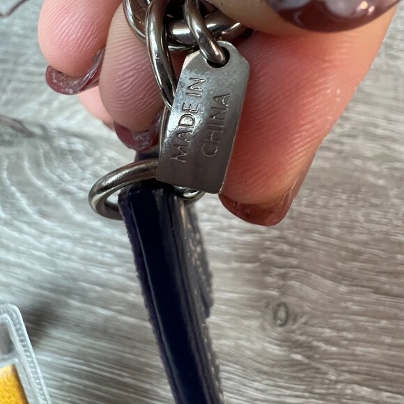 COACH LEATHER INITIAL Alphabet Letter "N" N Key Fob Chain Keychain Charm - Picture 4 of 4